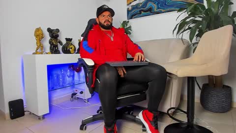 JOHNNY online show from January 14, 2026, 12:38 am