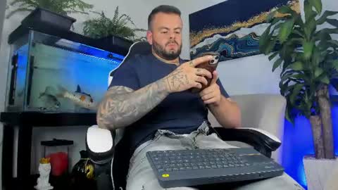 Snapshot of johnnygrayson_ chatting on June 20, 2026, 1:52 am JOHNNY online show from June 20, 2026, 1:52 am