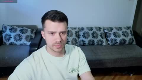 Johnny online show from May 3, 2026, 3:18 pm