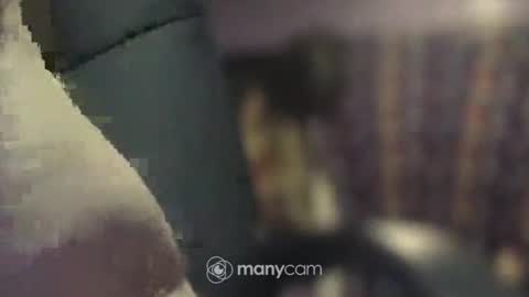 johnnyshung1 online show from January 8, 2025, 9:32 am