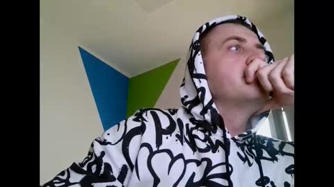 Snapshot of johnoreon chatting on March 9, 2025, 1:04 pm johnoreon online show from March 9, 2025, 1:04 pm