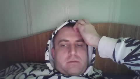 johnoreon online show from May 4, 2026, 7:04 am