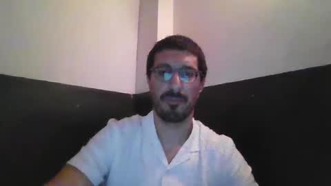 Snapshot of johnparis7575 chatting on November 5, 2025, 10:32 pm Johnfrench online show from November 5, 2025, 10:32 pm