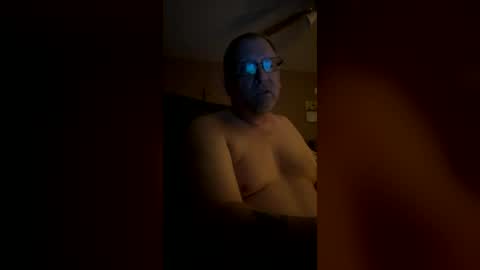 Snapshot of johnpetzoldt chatting on June 14, 2026, 4:14 am johnpetzoldt online show from June 14, 2026, 4:14 am
