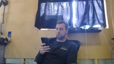 johnplayer23 online show from April 19, 2026, 6:21 pm