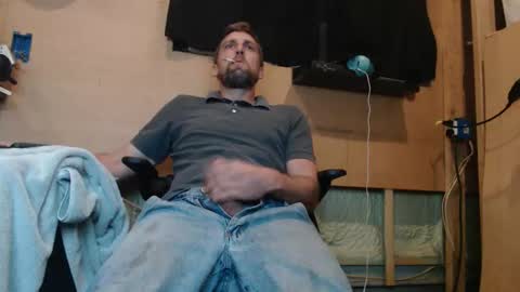Snapshot of johnplayer23 chatting on April 24, 2026, 2:25 am johnplayer23 online show from April 24, 2026, 2:25 am