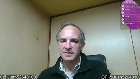 Snapshot of johnq_23 chatting on December 3, 2024, 3:55 pm John online show from December 3, 2024, 3:55 pm