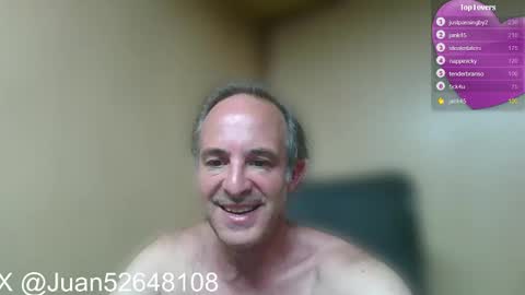 Snapshot of johnq_23 chatting on December 17, 2024, 4:43 pm John online show from December 17, 2024, 4:43 pm