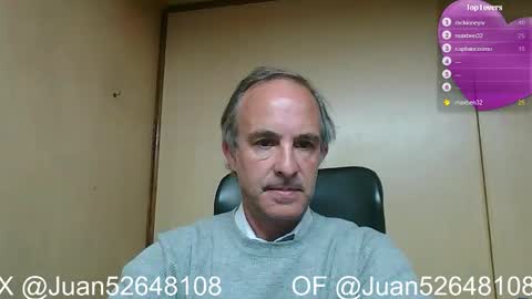 Snapshot of johnq_23 chatting on November 7, 2025, 4:07 pm John online show from November 7, 2025, 4:07 pm