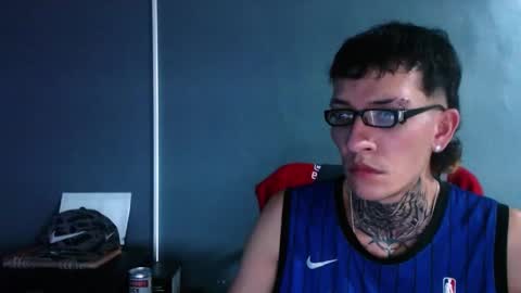 Snapshot of johnsonisaac94_ chatting on December 8, 2024, 5:29 am johnsonisaac94 online show from December 8, 2024, 5:29 am