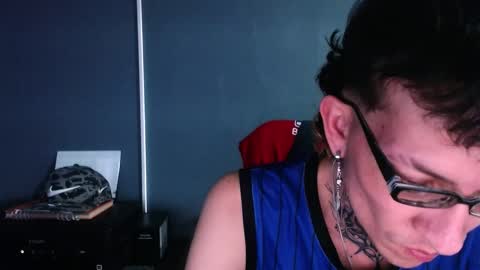 Snapshot of johnsonisaac94_ chatting on December 8, 2024, 8:30 am johnsonisaac94 online show from December 8, 2024, 8:30 am