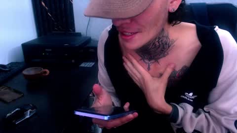 Snapshot of johnsonisaac94_ chatting on February 7, 2025, 9:37 am johnsonisaac94 online show from February 7, 2025, 9:37 am