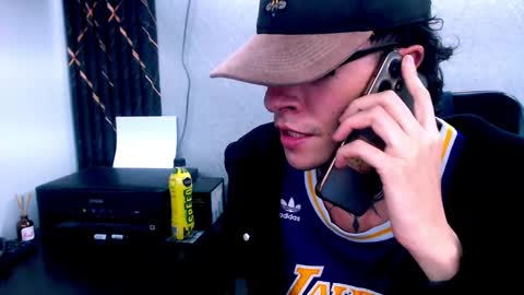 Snapshot of johnsonisaac94_ chatting on February 18, 2025, 7:32 am johnsonisaac94 online show from February 18, 2025, 7:32 am