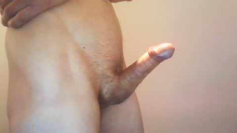johnv_32 online show from June 19, 2026, 7:12 am