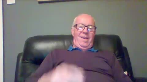 johnybegood6969 online show from April 6, 2026, 10:54 pm