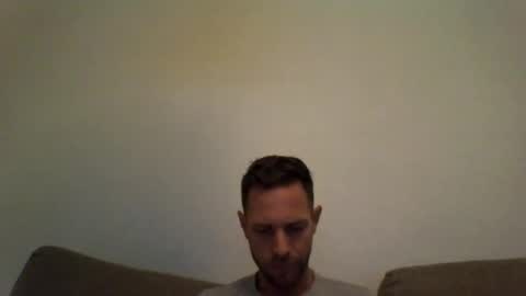 jojo19844 online show from October 2, 2025, 5:03 am