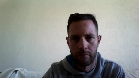 jojo19844 online show from October 8, 2025, 9:51 am