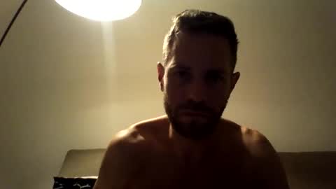 jojo19844 online show from October 10, 2025, 8:08 pm