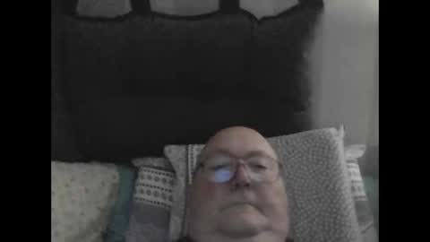 Snapshot of jojo60000529566 chatting on February 27, 2025, 6:18 am jojo60000529566 online show from February 27, 2025, 6:18 am