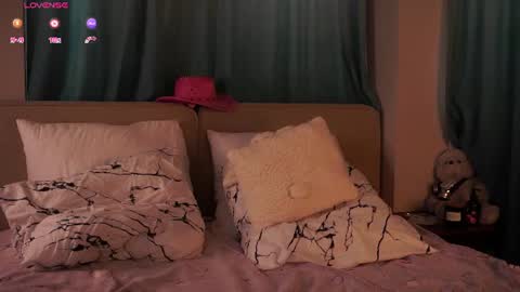 Snapshot of jojojoannaa chatting on July 23, 2026, 2:53 am Aurora online show from July 23, 2026, 2:53 am