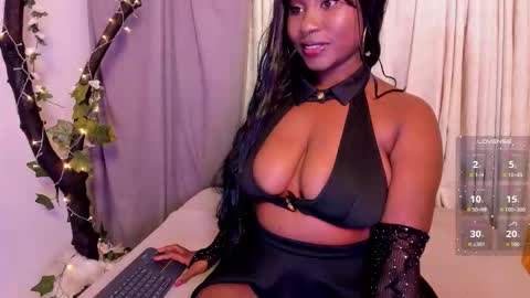 Snapshot of jolene_e chatting on October 15, 2025, 5:18 am Clara online show from October 15, 2025, 5:18 am