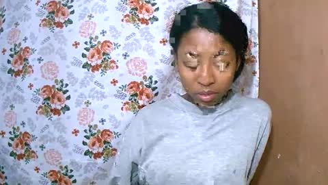 joliekah27 online show from March 8, 2025, 4:39 pm