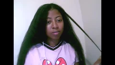 joliekah27 online show from April 22, 2026, 7:59 pm