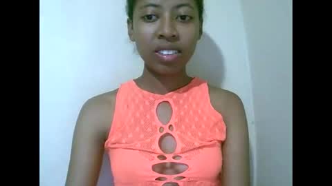 joliekah27 online show from April 26, 2026, 7:17 am