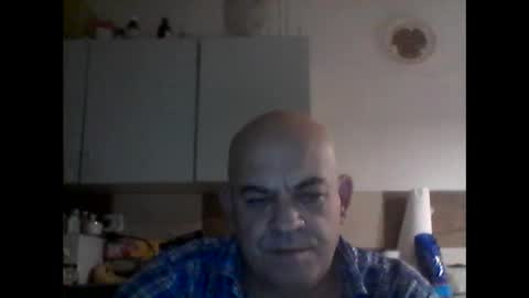 Snapshot of jolmasz30 chatting on December 21, 2025, 2:35 pm jolmasz30 online show from December 21, 2025, 2:35 pm