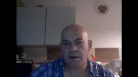 jolmasz30 online show from April 3, 2026, 3:48 am