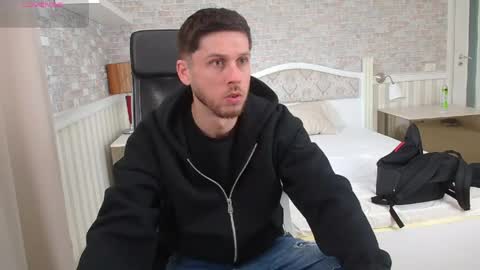 JonahShaw online show from April 29, 2026, 8:29 am