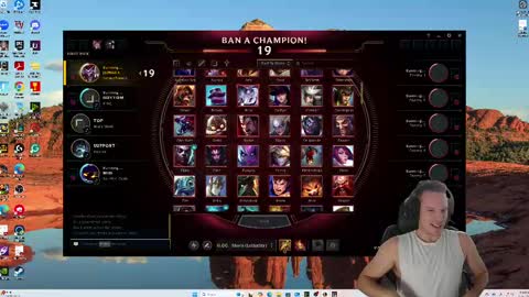 Snapshot of jonaron1121 chatting on September 24, 2025, 12:03 am Jon online show from September 24, 2025, 12:03 am