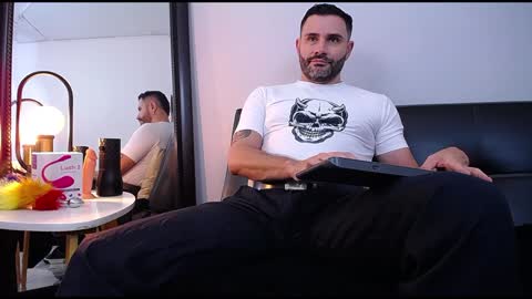 Snapshot of jonas_beard1 chatting on January 11, 2025, 9:04 pm JONAS BEARD online show from January 11, 2025, 9:04 pm