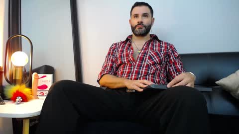 Snapshot of jonas_beard1 chatting on January 27, 2025, 7:46 pm JONAS BEARD online show from January 27, 2025, 7:46 pm