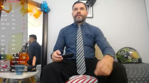 Snapshot of jonas_beard1 chatting on October 7, 2025, 2:58 pm JONAS BEARD online show from October 7, 2025, 2:58 pm