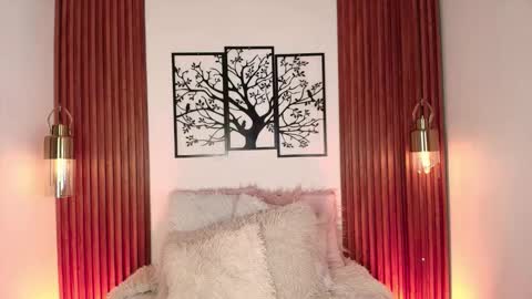 Jonas  online show from February 28, 2026, 5:19 am