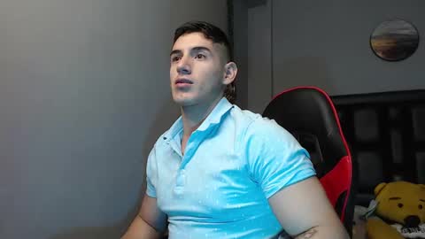 Snapshot of jonathancast08 chatting on January 11, 2025, 3:44 am jonathancast08 online show from January 11, 2025, 3:44 am