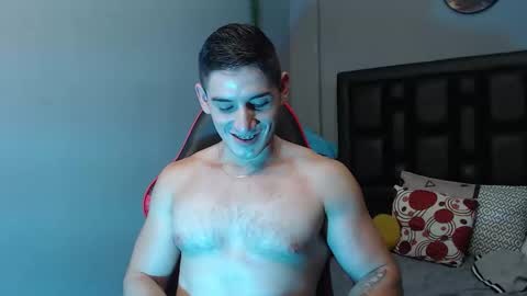 Snapshot of jonathancast08 chatting on January 17, 2025, 6:44 pm jonathancast08 online show from January 17, 2025, 6:44 pm