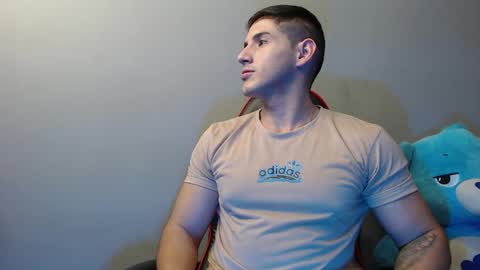 Snapshot of jonathancast08 chatting on January 18, 2025, 8:51 pm jonathancast08 online show from January 18, 2025, 8:51 pm