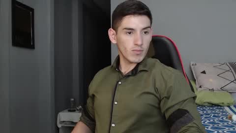 Snapshot of jonathancast08 chatting on January 22, 2025, 6:20 pm jonathancast08 online show from January 22, 2025, 6:20 pm