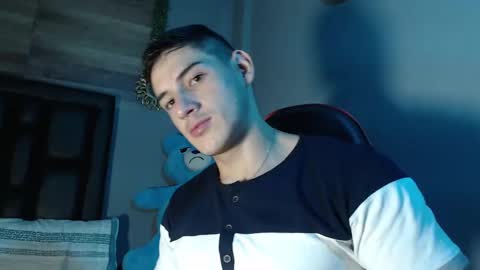 Snapshot of jonathancast08 chatting on February 2, 2025, 10:35 am jonathancast08 online show from February 2, 2025, 10:35 am