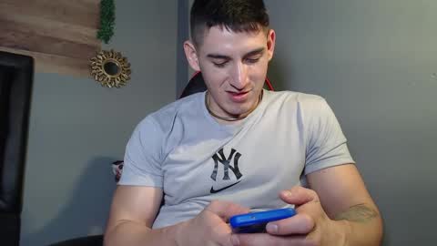 Snapshot of jonathancast08 chatting on February 6, 2025, 11:48 pm jonathancast08 online show from February 6, 2025, 11:48 pm