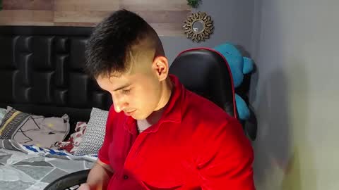 Snapshot of jonathancast08 chatting on February 17, 2025, 11:09 pm jonathancast08 online show from February 17, 2025, 11:09 pm