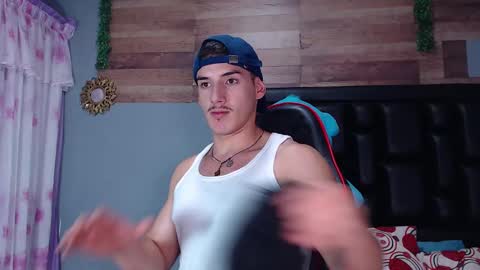 Snapshot of jonathancast08 chatting on March 9, 2025, 6:54 pm jonathancast08 online show from March 9, 2025, 6:54 pm