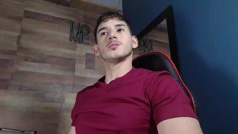 Snapshot of jonathancast08 chatting on September 18, 2025, 10:45 pm jonathancast08 online show from September 18, 2025, 10:45 pm