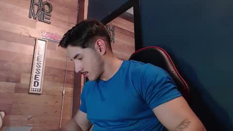 Snapshot of jonathancast08 chatting on October 29, 2025, 9:38 pm jonathancast08 online show from October 29, 2025, 9:38 pm