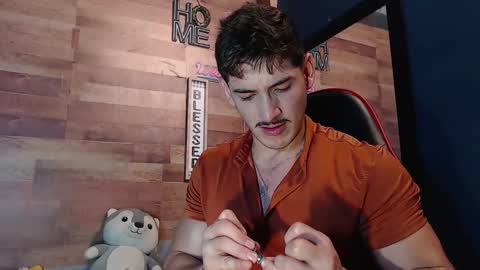 Snapshot of jonathancast08 chatting on October 30, 2025, 1:34 pm jonathancast08 online show from October 30, 2025, 1:34 pm