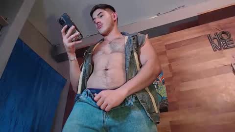 Snapshot of jonathancast08 chatting on November 24, 2025, 11:04 pm jonathancast08 online show from November 24, 2025, 11:04 pm