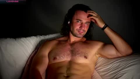 Snapshot of jonathanfranz123 chatting on January 5, 2026, 5:27 pm jonathanfranz123 online show from January 5, 2026, 5:27 pm