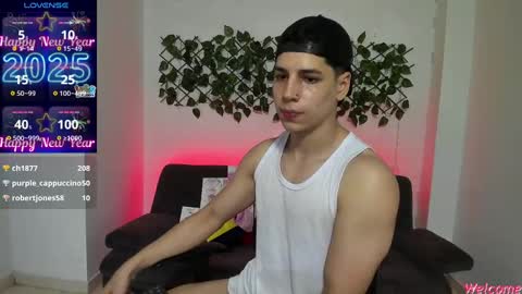 Instagram jonathanfit14 online show from January 2, 2025, 11:06 pm